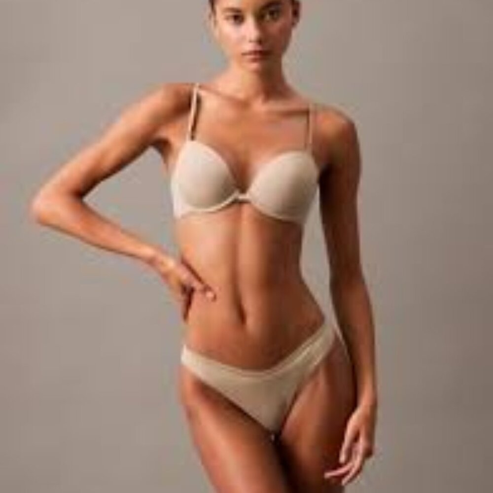 Women’s underwear Minimalist Micro Lightly Lined Demi Bra Size 36C